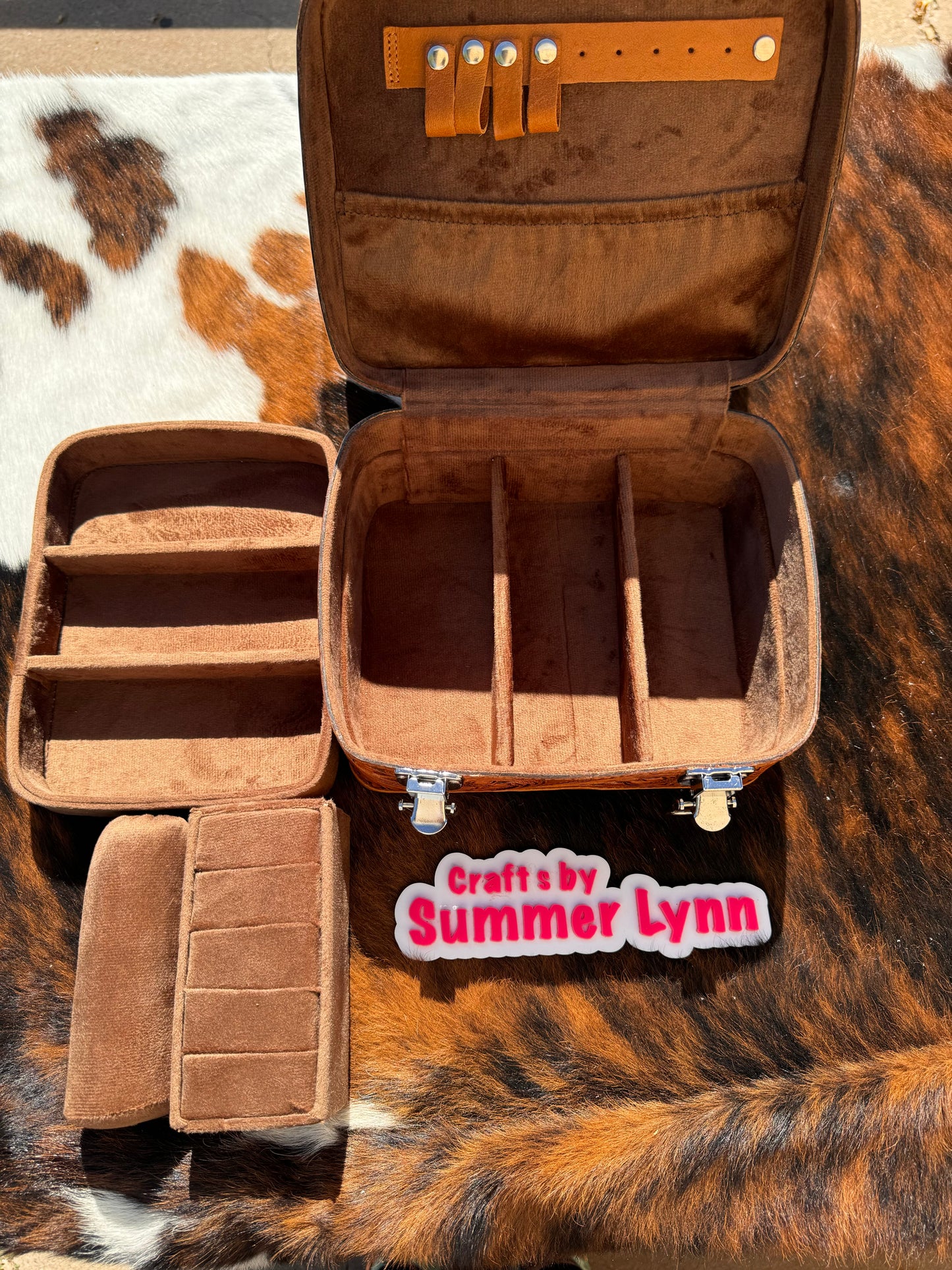 Xl tooled Jewelry case
