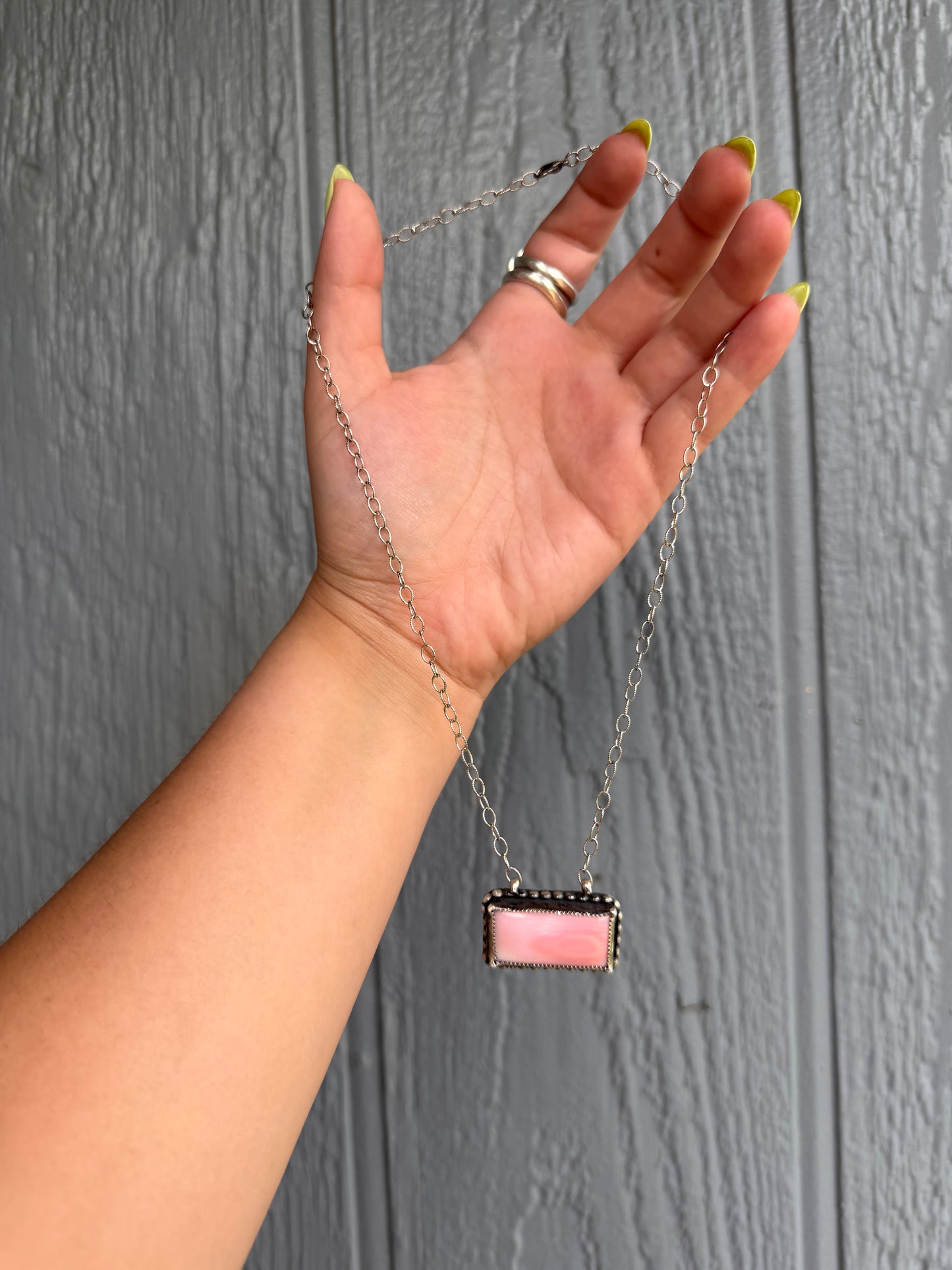 Pink conch bar necklace