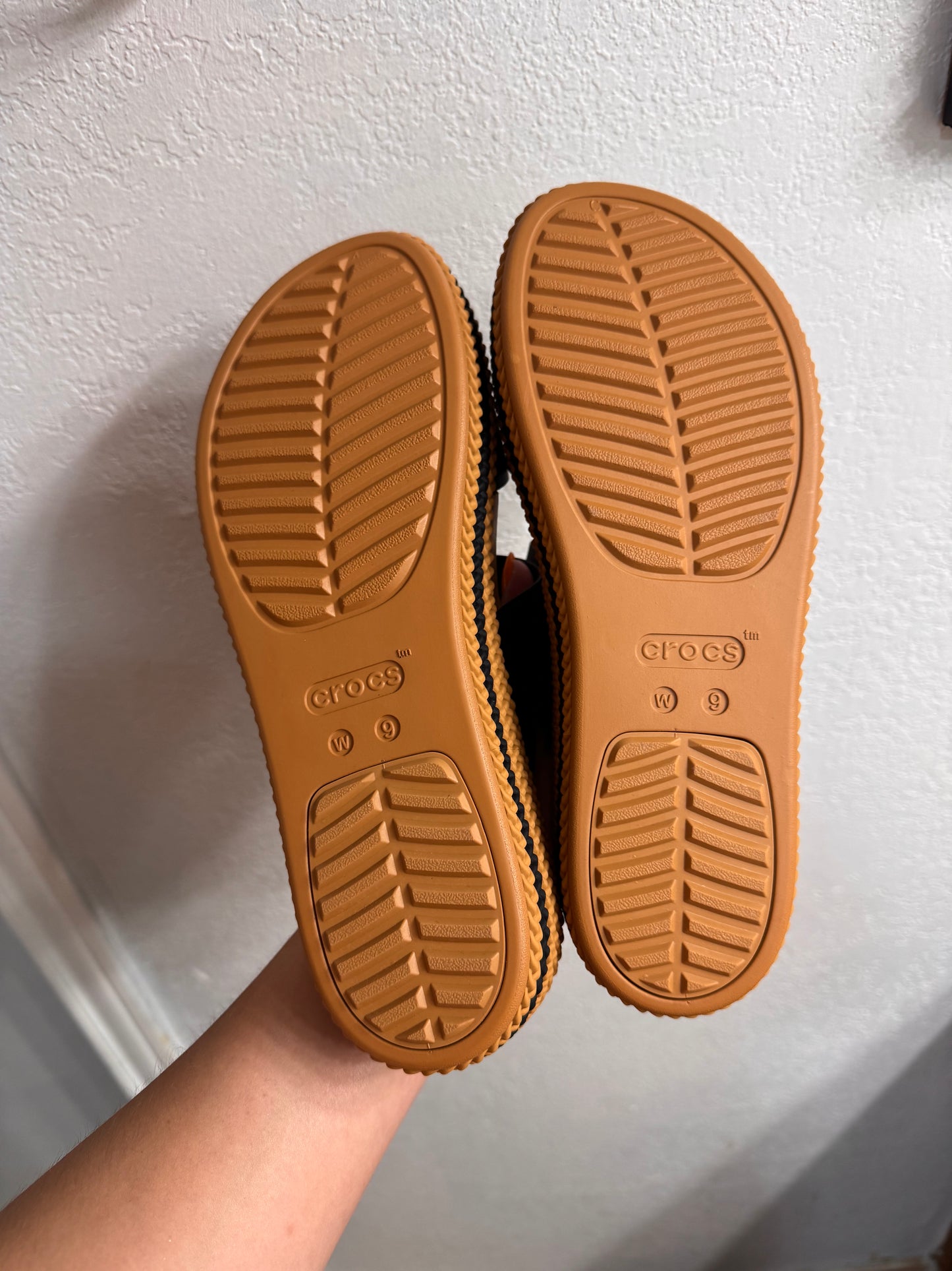 Croc brand wedge sandals size 9