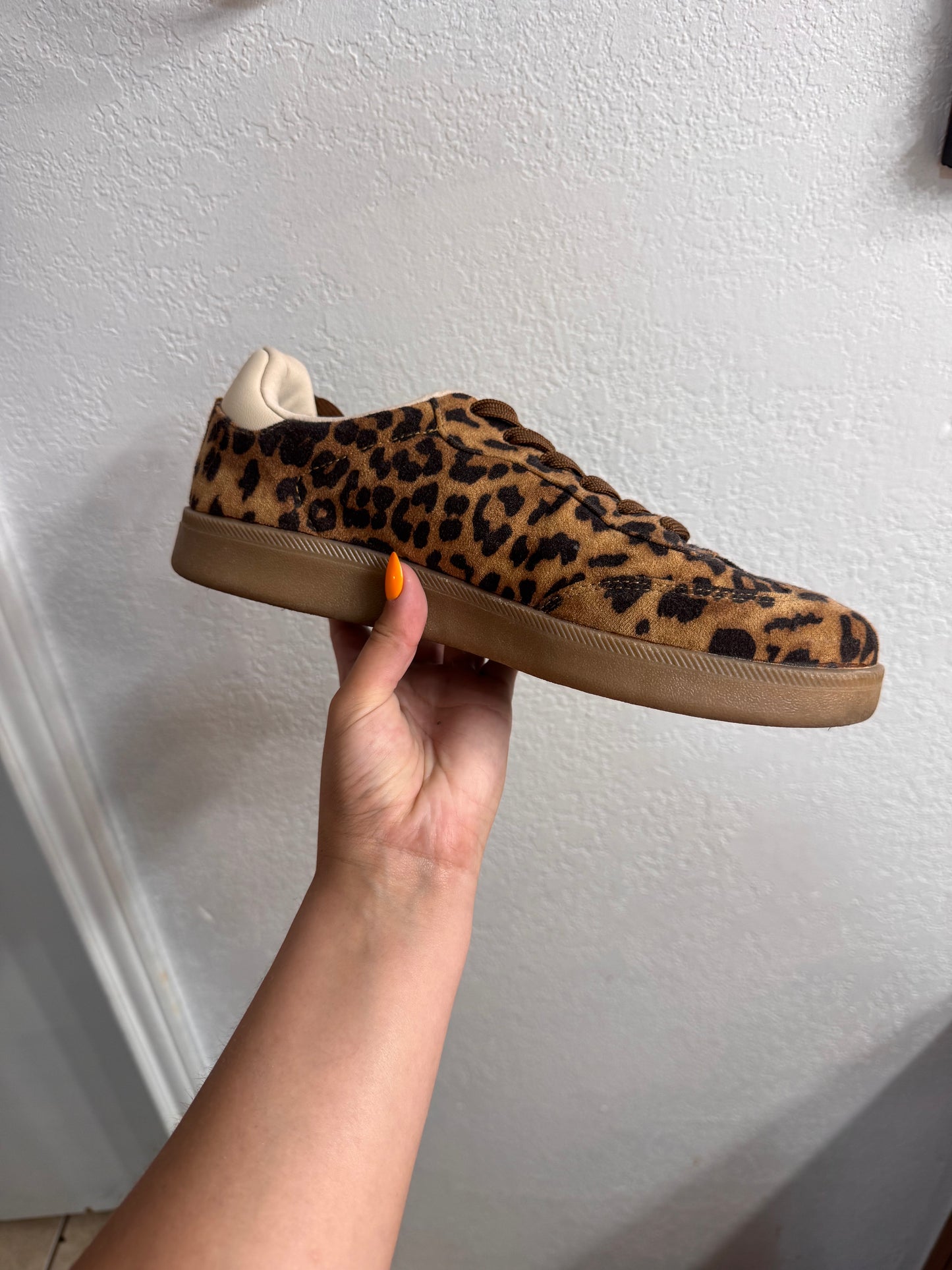 Cheetah print sneakers size 9