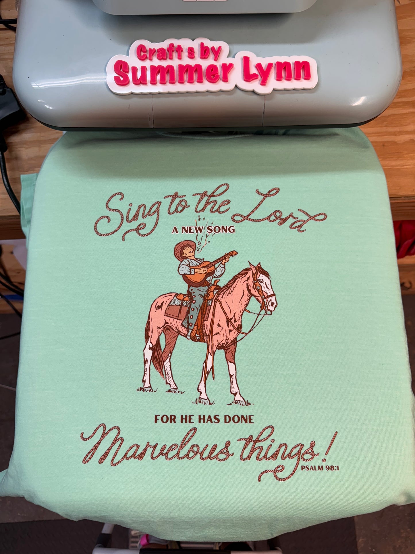 Sing to the lord CC Top
