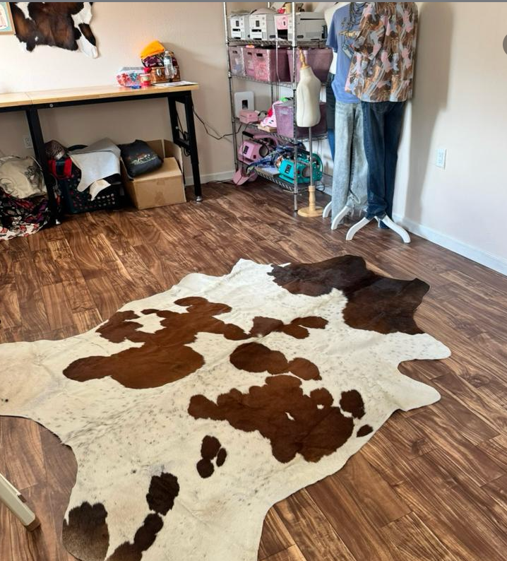 Authentic Cowhide Skin Rug, 6x5 ft,