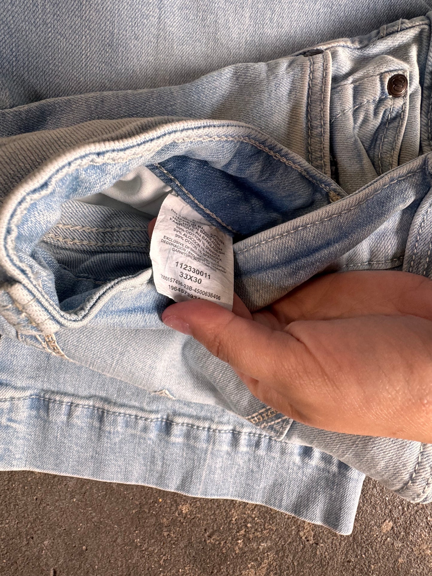 33x30 wrangler jeans