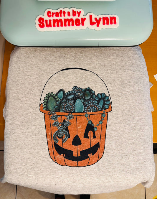 Trick or treat turquoise