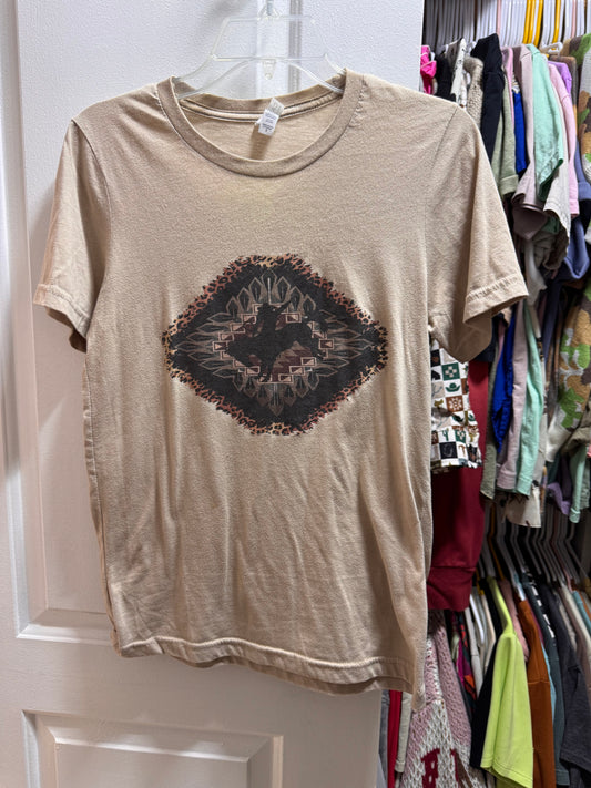Brown Bella canvas top
