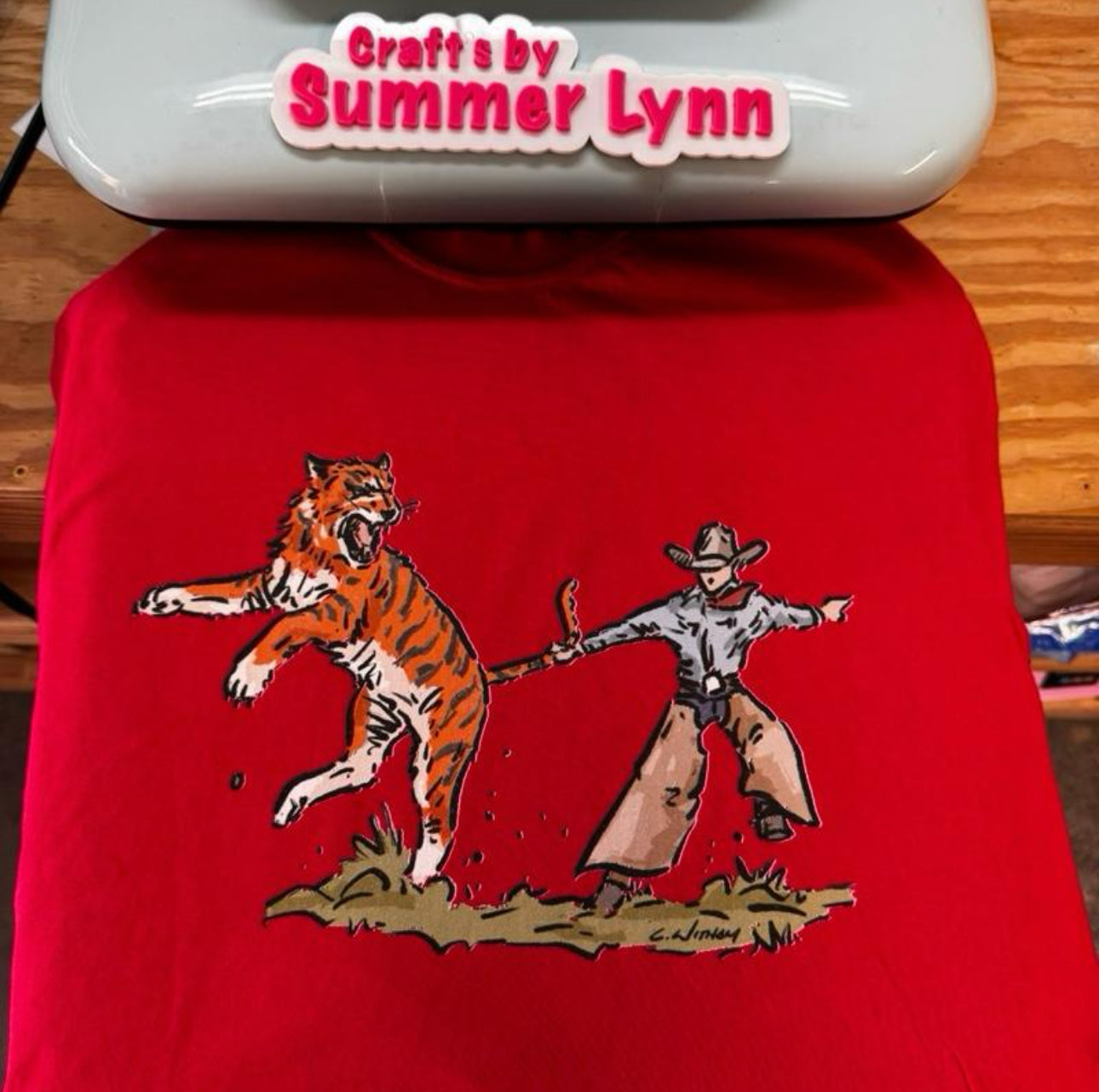 Tiger by the tail Top Gilden brand