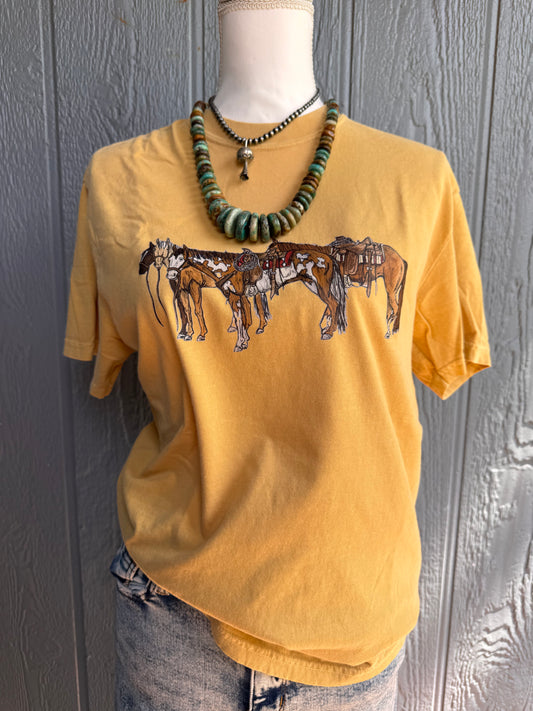 four horse COMFORT COLORS