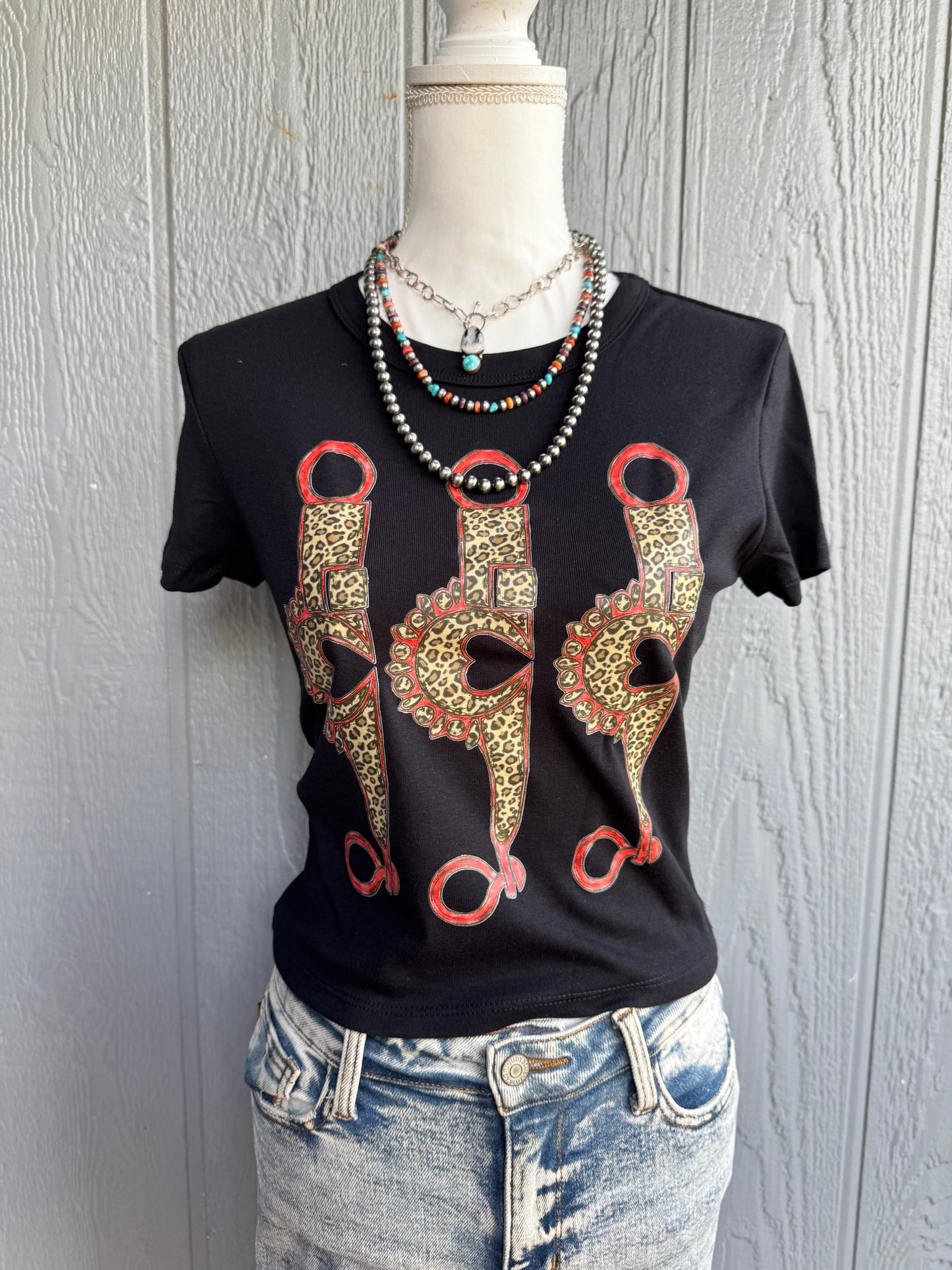 Cheetah bites Top
